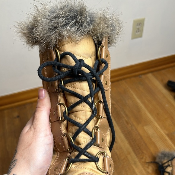 Sorel Tofino II Boots - Picture 10 of 10